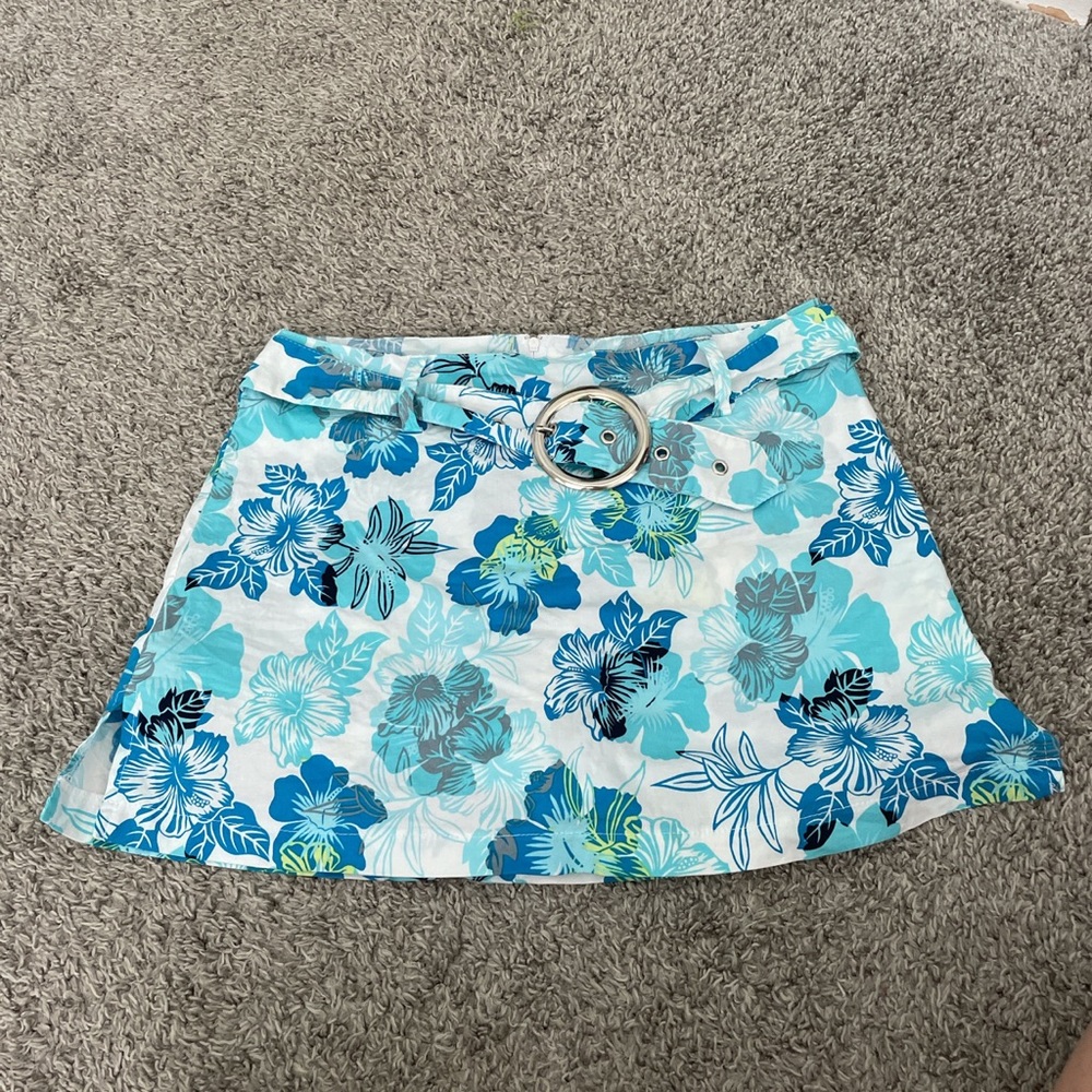 SUPER CUTE VINTAGE SKORT